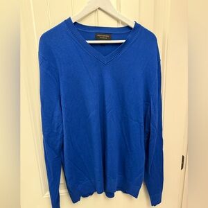 Banana Republic Men’s Blue Sweater Large